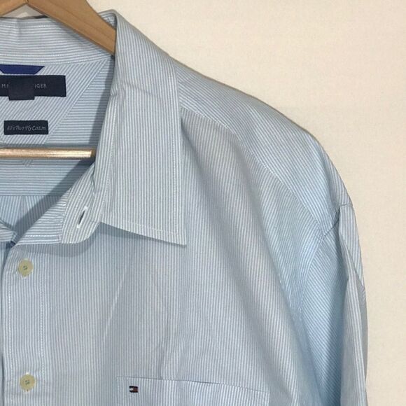 Men's Tommy Hilfiger Striped Short Sleeve Shirt - Picture 9 of 9